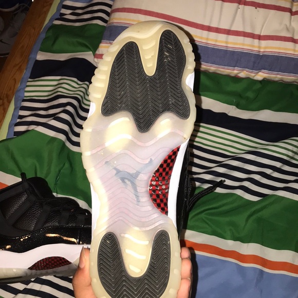 Jordan 72-10 11s - Picture 3 of 4